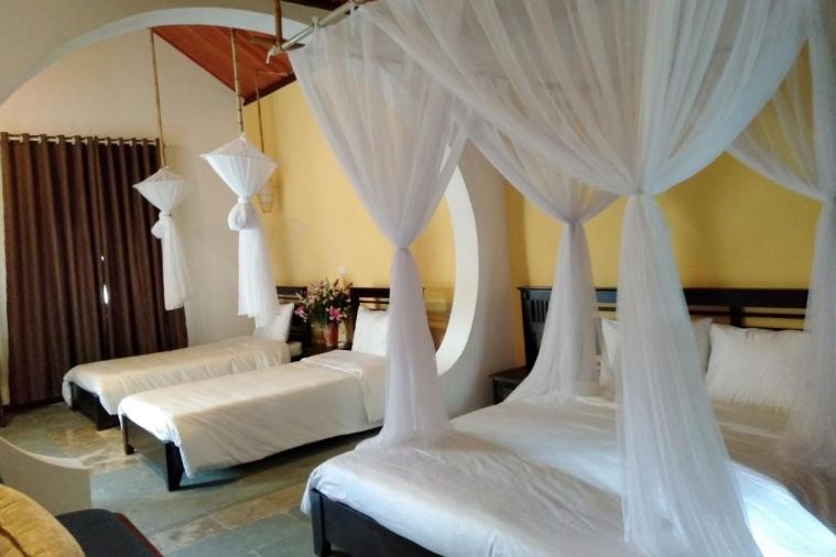 Phòng Deluxe Family Suite